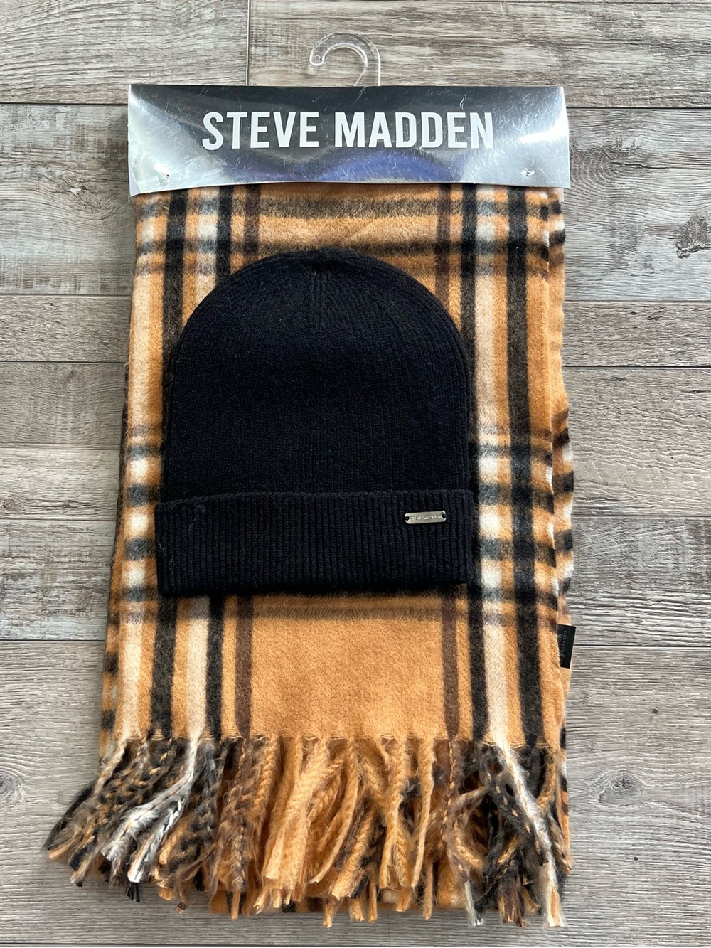 NWT Steve Madden Scarf and Beanie Set